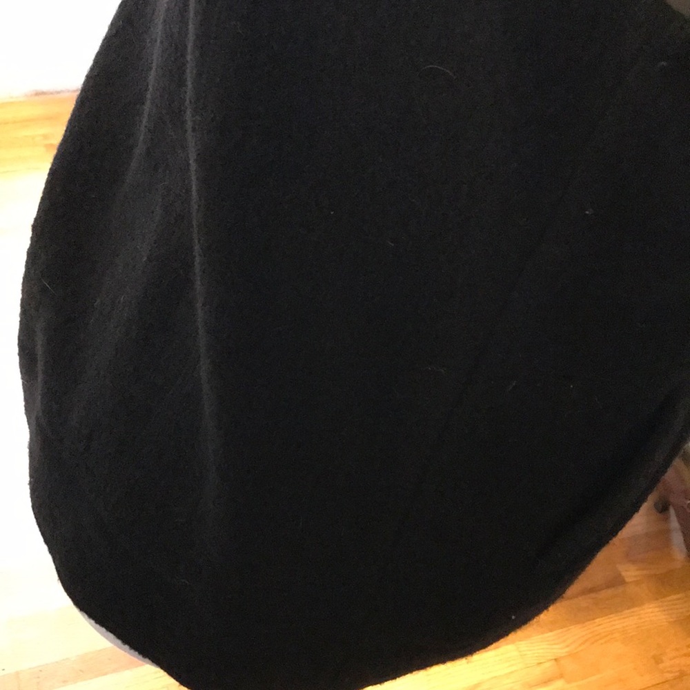 100% Wool Splendor Vest - Picture 5 of 9